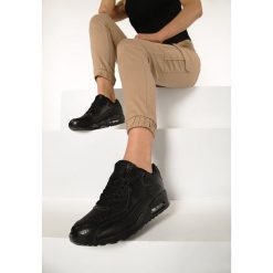 Czarne Buty Sportowe Ramirez. Czarne buty sportowe damskie Born2be, bez wzorów, sportowe. W wyprzedaży za 89,99 zł.
