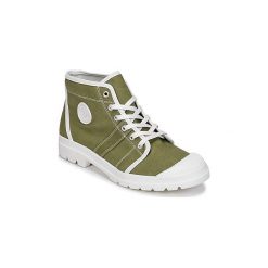 Buty Pataugas AUTHENTIC-T-KAKI. Zielone trampki i tenisówki damskie marki Pataugas, bez wzorów, bez zapięcia. Za 351,20 zł.