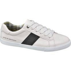 Sneakersy męskie Memphis One białe. Białe sneakersy męskie marki Memphis One, na sznurówki. Za 99,90 zł.