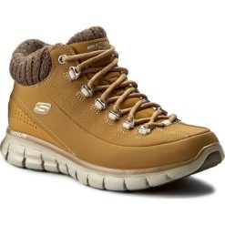 Trekkingi SKECHERS - Winter Nights 12122/WTN Wheat. Pomarańczowe trapery damskie Skechers, ze skóry, bez obcasa, bez zapięcia. W wyprzedaży za 209,00 zł.
