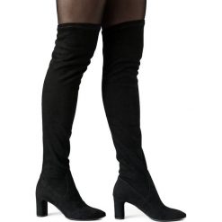 Czarne kozaki na owalnym obcasie Y264L. Czarne kozaki damskie Neścior, z zamszu, eleganckie, za kolano, bez obcasa, na obcasie, na zamek. W wyprzedaży za 229,00 zł.
