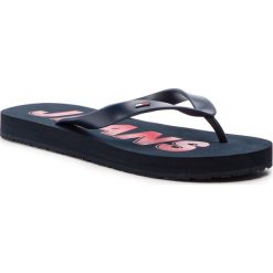 Japonki TOMMY JEANS - Rubber Beach Sandal EM0EM00215 Black Iris 431. Niebieskie klapki męskie Tommy Jeans, bez wzorów, z jeansu. W wyprzedaży za 89,00 zł.