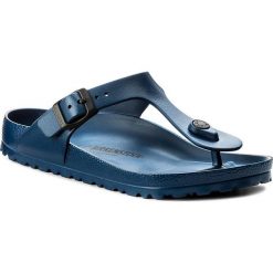 Japonki BIRKENSTOCK - Gizeh 0128211 Navy. Niebieskie klapki damskie Birkenstock, bez wzorów, z tworzywa sztucznego, bez obcasa. Za 179,00 zł.