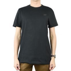 4F Men's T-shirt NOSH4-TSM003-20S. Czarne t-shirty męskie 4f, s, bez wzorów, z bawełny, bez kołnierzyka. Za 39,99 zł.