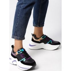 Czarne Sneakersy Readable. Czarne buty sportowe damskie Born2be. Za 139,99 zł.