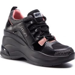 Sneakersy LIU JO - Karlie Revolution 26 BF0095 EX065 Nero 22222. Czarne półbuty damskie Liu Jo, na co dzień, bez wzorów, ze skóry ekologicznej, bez obcasa, na koturnie, bez zapięcia. Za 739,00 zł.