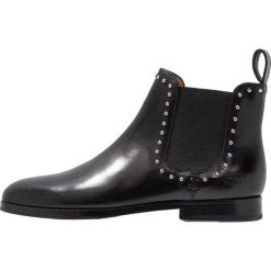Melvin & Hamilton SUSAN Ankle boot black. Czarne botki damskie marki Melvin & Hamilton, ze skóry, bez obcasa, bez zapięcia. Za 759,00 zł.
