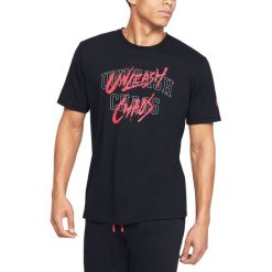 Under Armour Baseline Mantra Koszulka Czarny. Czarne podkoszulki męskie Under Armour, xl, z nadrukiem, z bawełny, z krótkim rękawem. Za 119,95 zł.