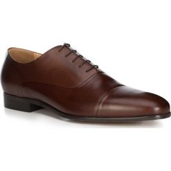 Buty męskie. Czarne buty wizytowe męskie Wittchen, ze skóry, bez zapięcia. W wyprzedaży za 259,90 zł.
