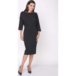 Sukienki: Czarna Elegancka Wyjściowa Sukienka z Rozszerzanym Rękawem 3/4