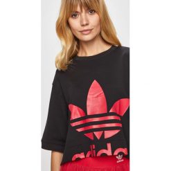 Adidas Originals - Bluza. Czarne bluzy damskie adidas Originals, z nadrukiem, z bawełny, bez rękawów, bez kaptura. Za 119,90 zł.