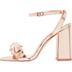 Sandały damskie: BEBO BAPTISA Sandały na obcasie rose gold
