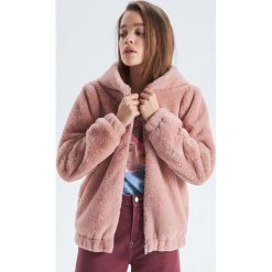 Kurtka z miękkim misiem - Różowy. Różowe kurtki damskie marki Cropp, s. Za 139,99 zł.