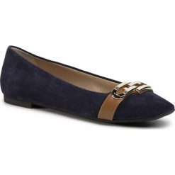 Baleriny FURLA - Chain 1063000 S YC82 YJ0 Oceano h/Cognac h. Niebieskie półbuty damskie Furla, bez wzorów, ze skóry, klasyczne, bez obcasa, na płaskiej podeszwie, bez zapięcia. W wyprzedaży za 699,00 zł.