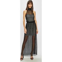 Guess Jeans - Sukienka. Czarne sukienki damskie Guess Jeans, s, z aplikacjami, z elastanu, z golfem, bez rękawów, maxi, asymetryczne. W wyprzedaży za 319,90 zł.