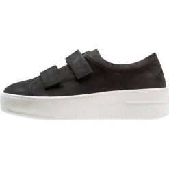 Tenisówki damskie: Royal RepubliQ SEVEN20 STRAP SHOE Tenisówki i Trampki black