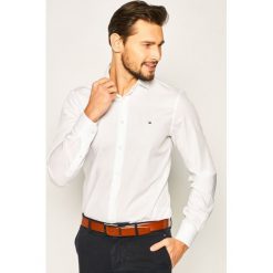 Koszula Tommy Hilfiger Tailored Poplin Classic TT0TT07362. Białe koszule męskie Tommy Hilfiger Tailored, m, bez wzorów, z bawełny, biznesowe, bez kołnierzyka, bez rękawów. W wyprzedaży za 199,00 zł.