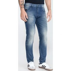 Diesel D-Bazer Dżinsy Niebieski. Niebieskie jeansy męskie Diesel, bez wzorów, vintage. Za 722,95 zł.