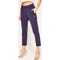 Spodnie dresowe Fila Wiley 687652. Niebieskie spodnie damskie Fila, s, z bawełny. W wyprzedaży za 269,00 zł.