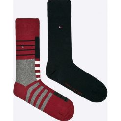 Tommy Hilfiger - Skarpety (2-pack). Czerwone skarpetki męskie TOMMY HILFIGER, bez wzorów, z elastanu. W wyprzedaży za 34,90 zł.