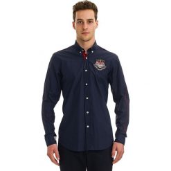 Galvanni koszula męska Pinetop XL ciemny niebieski. Niebieskie koszule męskie GALVANNI, xl, bez wzorów, z bawełny, bez kołnierzyka, bez rękawów. W wyprzedaży za 185,00 zł.