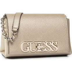 Torebka GUESS - Uptown Chic (MG) Mini HWMG73 01780 GOLD. Żółte listonoszki damskie Guess, z aplikacjami, ze skóry ekologicznej, bez dodatków. W wyprzedaży za 299,00 zł.