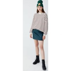 Spódnica basic z kieszeniami. Szare spódniczki damskie Pull&Bear, bez wzorów. Za 69,90 zł.