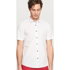 Koszula z mikroprintem slim fit - Biały. Czarne koszule męskie slim marki Reserved. Za 69,99 zł.