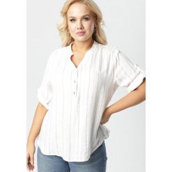 Biało-Różowa Bluzka Tanianos. Różowe bluzki damskie Born2be, xl, bez wzorów, z jeansu, ze stójką, plus size, z krótkim rękawem. Za 69,99 zł.