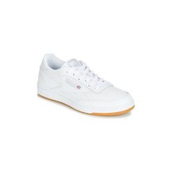 Buty Dziecko Reebok Classic CLUB C J. Białe trampki dziewczęce Reebok Classic, bez wzorów, bez zapięcia. Za 259,00 zł.