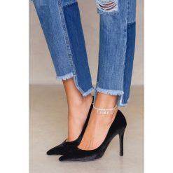 Bransoletki damskie: NA-KD Accessories Wysadzana kryształami bransoletka na kostkę Female – Silver