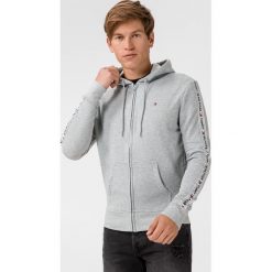 Tommy Hilfiger Bluza Szary. Szare bluzy męskie TOMMY HILFIGER, l, bez wzorów, z bawełny, bez kołnierzyka, bez rękawów, bez kaptura. Za 352,95 zł.