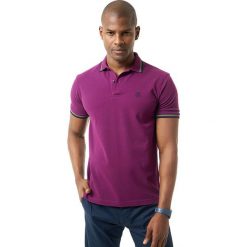 Koszulka polo w kolorze fioletowym. Fioletowe koszulki męskie Jimmy Sanders, xl, z haftami, bez rękawów. W wyprzedaży za 79,95 zł.