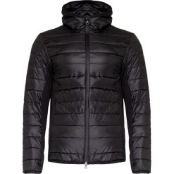 Kurtka EA7 EMPORIO ARMANI. Czarne płaszcze męskie EA7 Emporio Armani, bez wzorów, z tkaniny, z kapturem. W wyprzedaży za 822,00 zł.