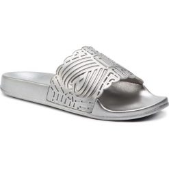 Klapki TED BAKER - Missley 9-18464 Silver. Szare klapki damskie Ted Baker, bez wzorów, z tworzywa sztucznego, bez obcasa. W wyprzedaży za 229,00 zł.
