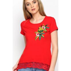 Czerwony T-shirt Parrot In The Jungle. Czerwone t-shirty damskie Born2be, l. Za 54,99 zł.