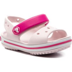 Sandały CROCS - Crocband Sandal Kids 12856 Barley Pink/Candy Pink. Różowe sandały dziewczęce Crocs, z tworzywa sztucznego, bez zapięcia. Za 129,00 zł.