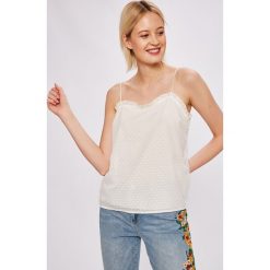 Vero Moda - Top Gabrielle. Białe bluzki damskie Vero Moda, s, bez wzorów, z poliesteru, z dekoltem karo. W wyprzedaży za 37,90 zł.