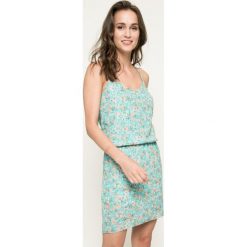 Sukienki hiszpanki: Kiss my dress – Sukienka