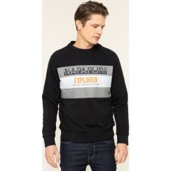 Bluza Napapijri Boves C N0YIWX. Czarne bluzy męskie Napapijri, m, bez wzorów, z bawełny, bez kołnierzyka, bez rękawów, bez kaptura. W wyprzedaży za 269,00 zł.