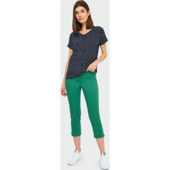 Bawełniane spodnie 7/8. Spodnie damskie Greenpoint, z elastanu. Za 99,99 zł.