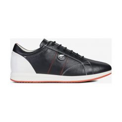 Geox Avery Tenisówki Czarny. Czarne trampki i tenisówki damskie Geox, bez wzorów, ze skóry, bez zapięcia. Za 464,95 zł.