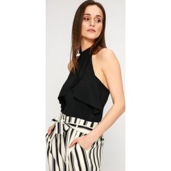 Answear - Top Stripes Vibes. Czarne bluzki damskie ANSWEAR, s, bez wzorów, z elastanu, z okrągłym kołnierzem. W wyprzedaży za 24,90 zł.