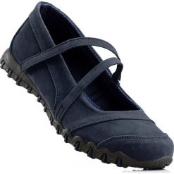 Baleriny bonprix ciemnoniebieski. Niebieskie baleriny damskie marki bonprix, w paski, sportowe, bez obcasa. Za 74,99 zł.