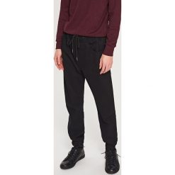 Joggery męskie: Joggery regular fit – Czarny