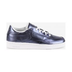 Reebok Classic Club C 85 Tenisówki Fioletowy. Fioletowe trampki i tenisówki damskie Reebok Classic, bez wzorów, ze skóry, bez zapięcia. Za 464,95 zł.