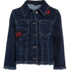 Sisley Kurtka jeansowa blue denim. Niebieskie kurtki chłopięce marki Sisley, z bawełny. W wyprzedaży za 179,10 zł.