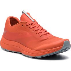 Buty ARC'TERYX - Norvan Ld M 072068-401989 Trail Blaze/Robotica. Pomarańczowe buty sportowe męskie Arc'teryx, z tworzywa sztucznego, bez zapięcia, do biegania. W wyprzedaży za 469,00 zł.