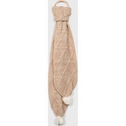 Only - Szalik. Szaliki damskie ONLY, bez wzorów, z poliesteru. W wyprzedaży za 49,90 zł.