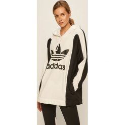 Adidas Originals - Bluza. Białe bluzy damskie adidas Originals, z nadrukiem, z bawełny, bez rękawów, z kapturem. Za 269,90 zł.